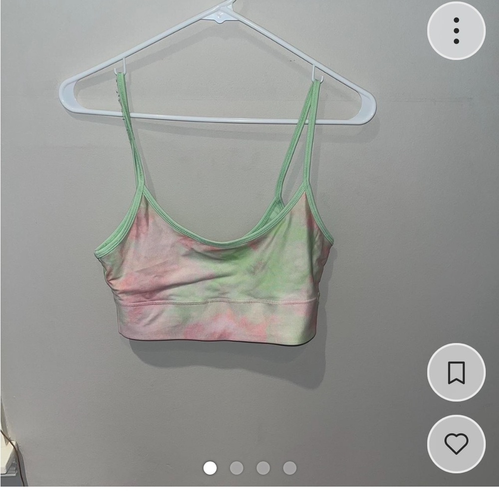 Sports bra